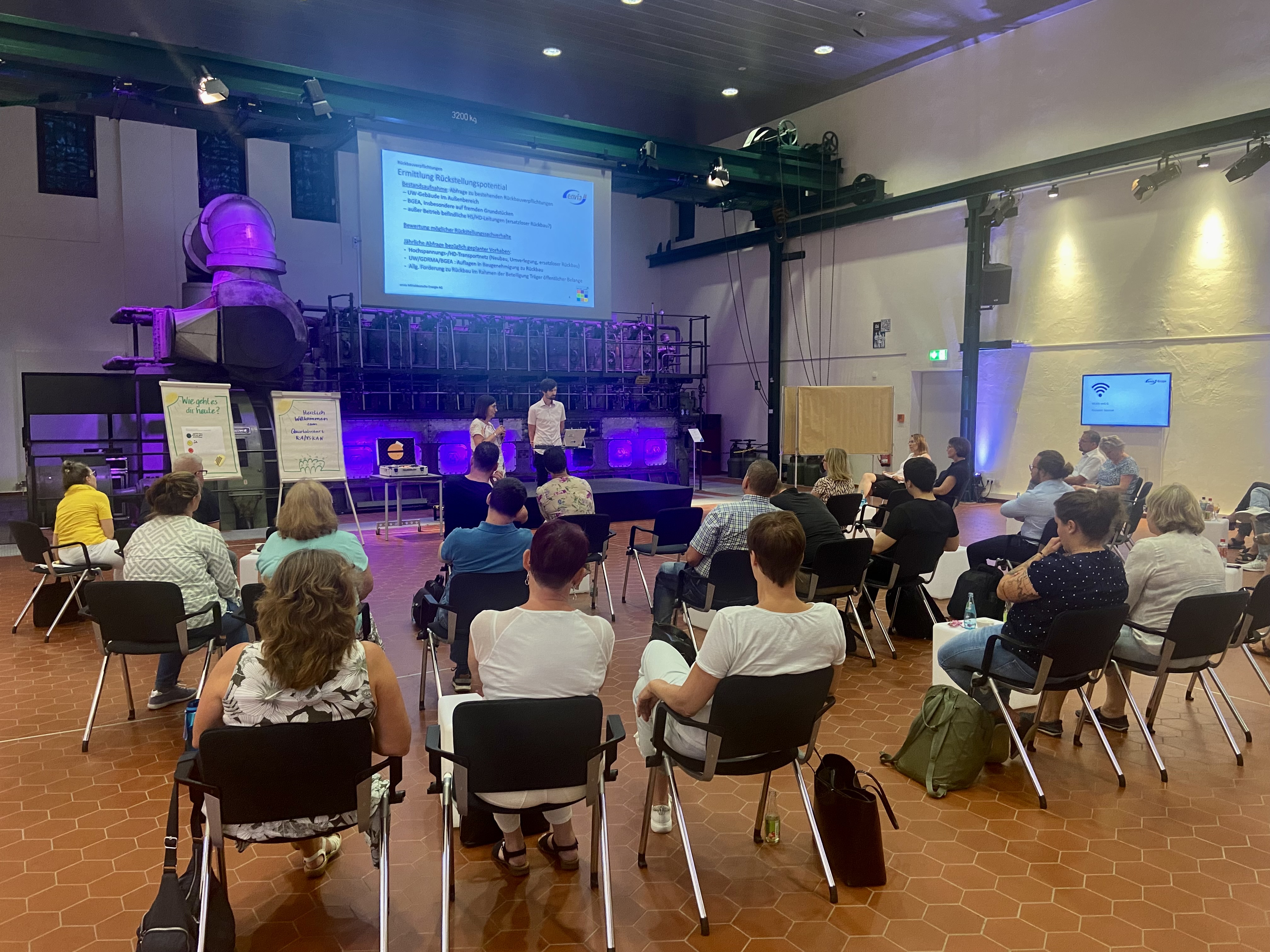 Dieselhalle Vortag Menschen